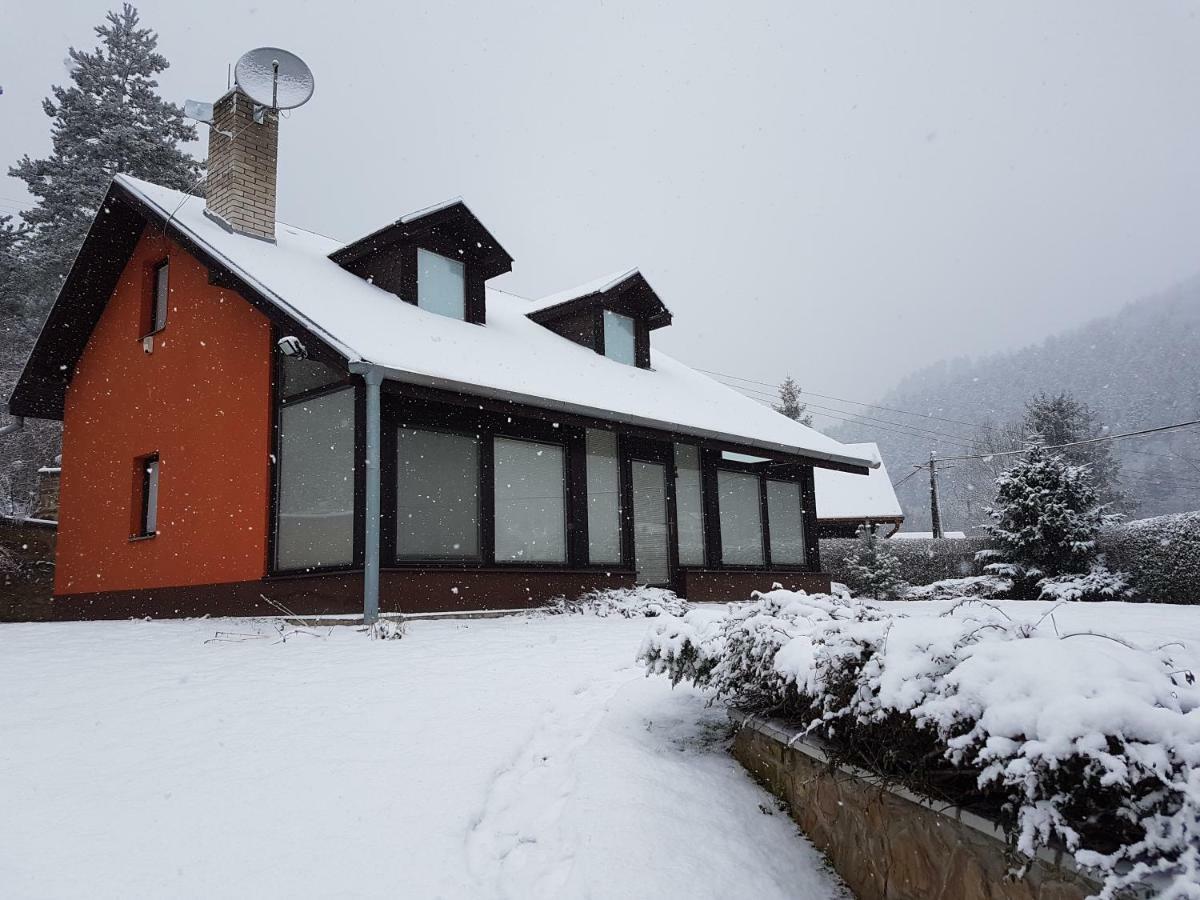 Garden View Villa Drienica Exterior foto